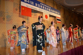 第41回振袖着付け