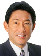 岸田外務大臣